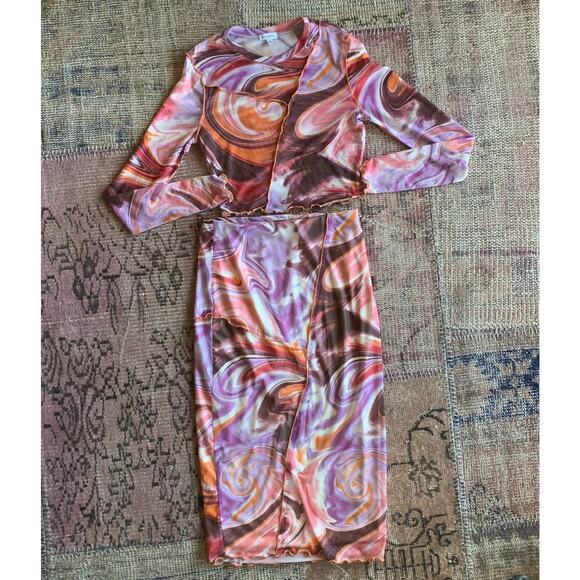 Love, Fire 2 piece set - Colorful Mesh top and skirt SIZE MEDIUM - Picture 1 of 4